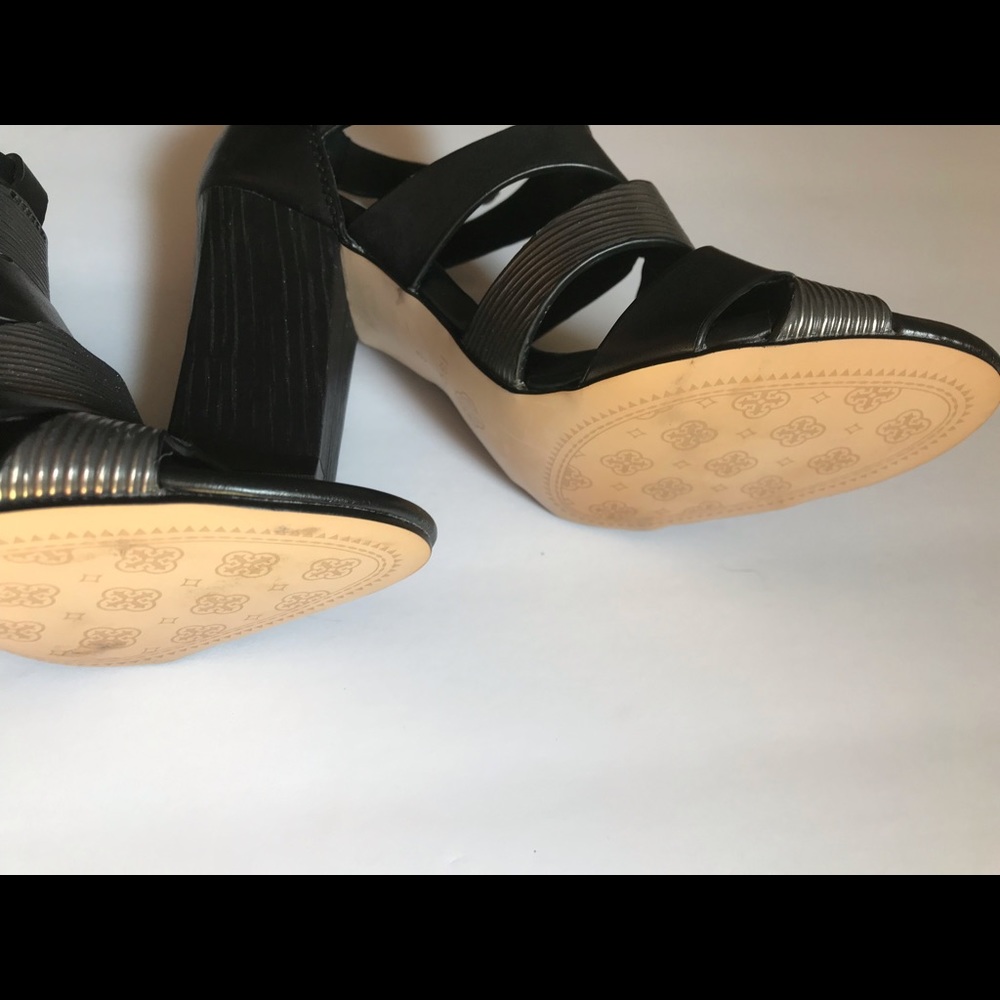 Isola Stacked Caged Leather Gladiator Heel - Picture 6 of 8
